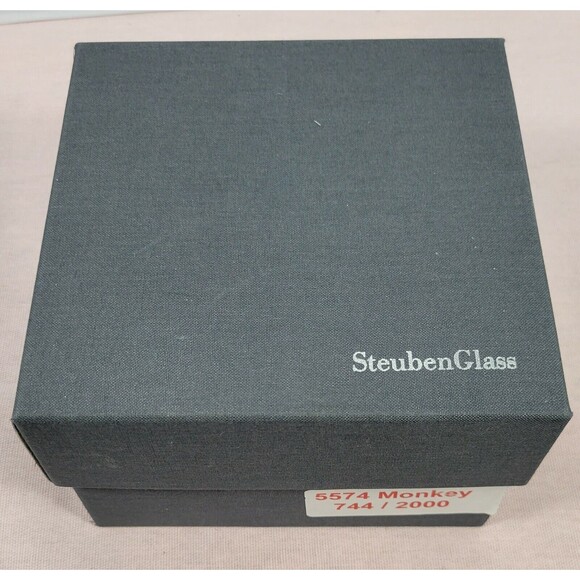 Steuben glass crystal edition "Monkey"  hand  cooler, signed and number - Picture 2 of 8